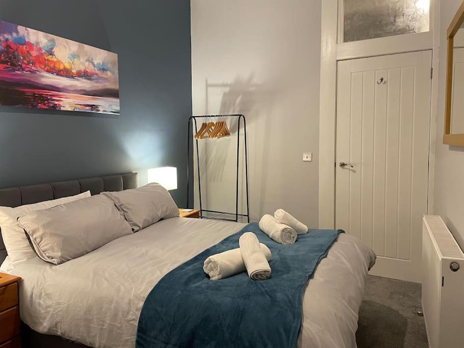 5 Minutes From Loch Lomond - Newly Renovated Ground Floor 1-Bed Flat Διαμέρισμα Bonhill Εξωτερικό φωτογραφία