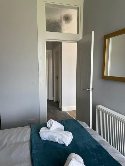 5 Minutes From Loch Lomond - Newly Renovated Ground Floor 1-Bed Flat Διαμέρισμα Bonhill Εξωτερικό φωτογραφία