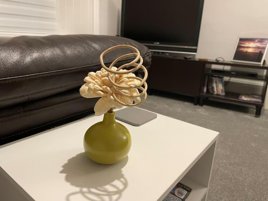 5 Minutes From Loch Lomond - Newly Renovated Ground Floor 1-Bed Flat Διαμέρισμα Bonhill Εξωτερικό φωτογραφία