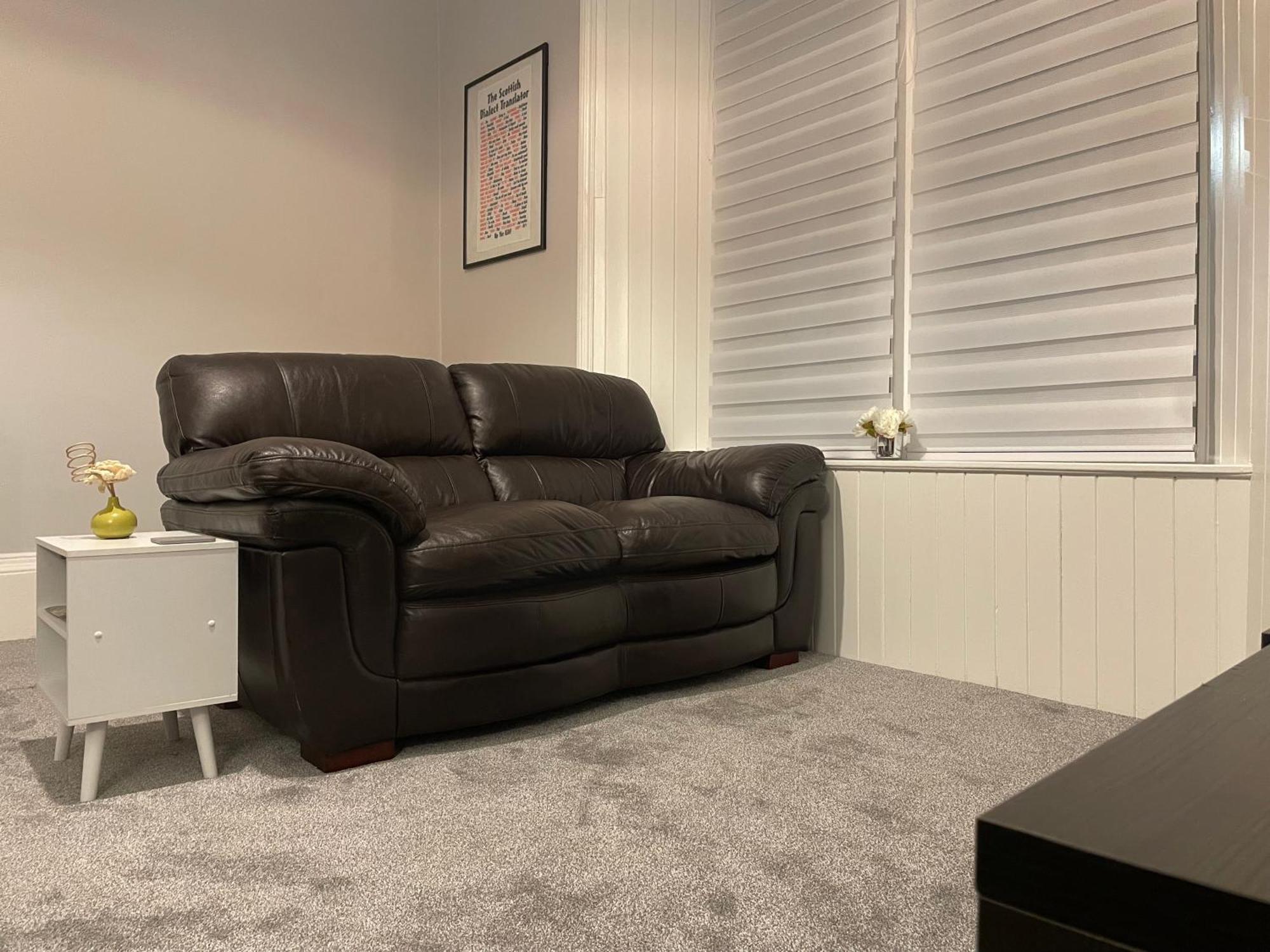 5 Minutes From Loch Lomond - Newly Renovated Ground Floor 1-Bed Flat Διαμέρισμα Bonhill Εξωτερικό φωτογραφία
